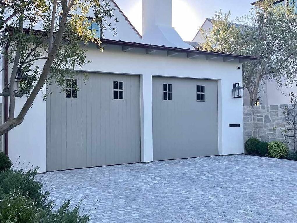 Garage door repair in Pompano Beach.